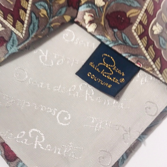 Oscar de la Renta Hand Sewn 100% Silk Velour   Tie - Picture 3 of 3